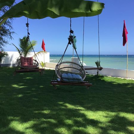 Bamboobeachvilla1 Ac New Oceanfront Pool Sunsetview Garden Kitchen Satellite Starlink Wi-Fi Dimiao Екстериор снимка