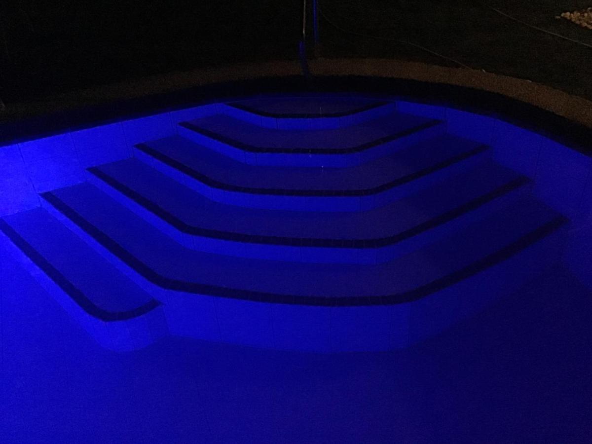 Bamboobeachvilla1 Ac New Oceanfront Pool Sunsetview Garden Kitchen Satellite Starlink Wi-Fi Dimiao Екстериор снимка