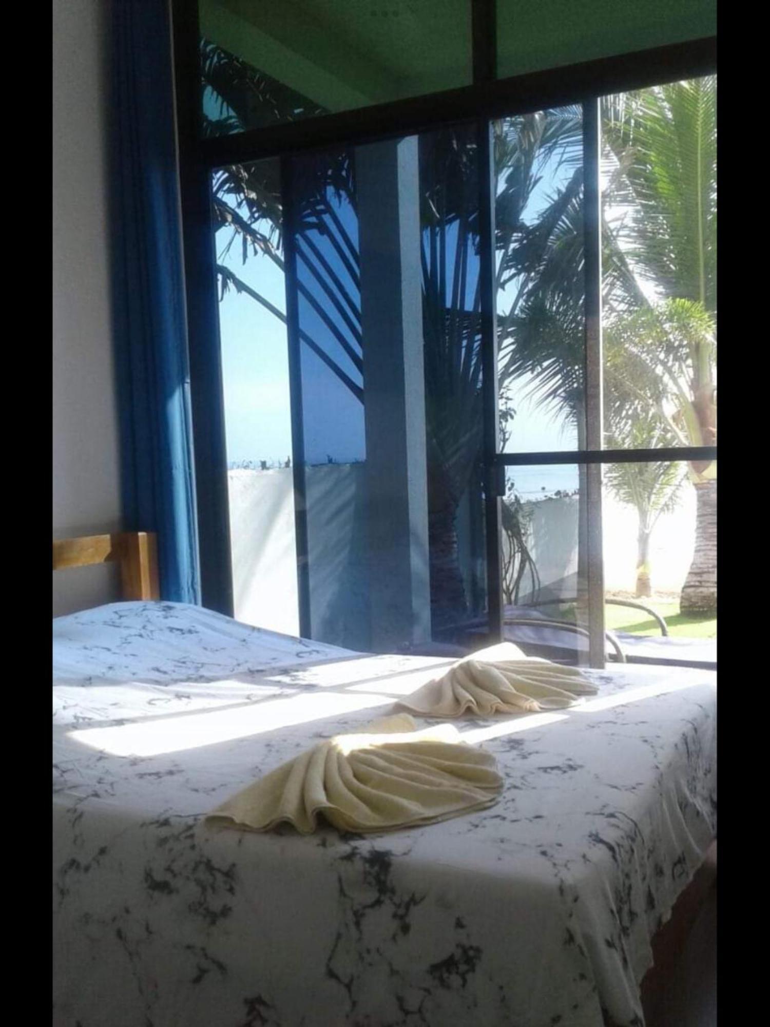 Bamboobeachvilla1 Ac New Oceanfront Pool Sunsetview Garden Kitchen Satellite Starlink Wi-Fi Dimiao Екстериор снимка