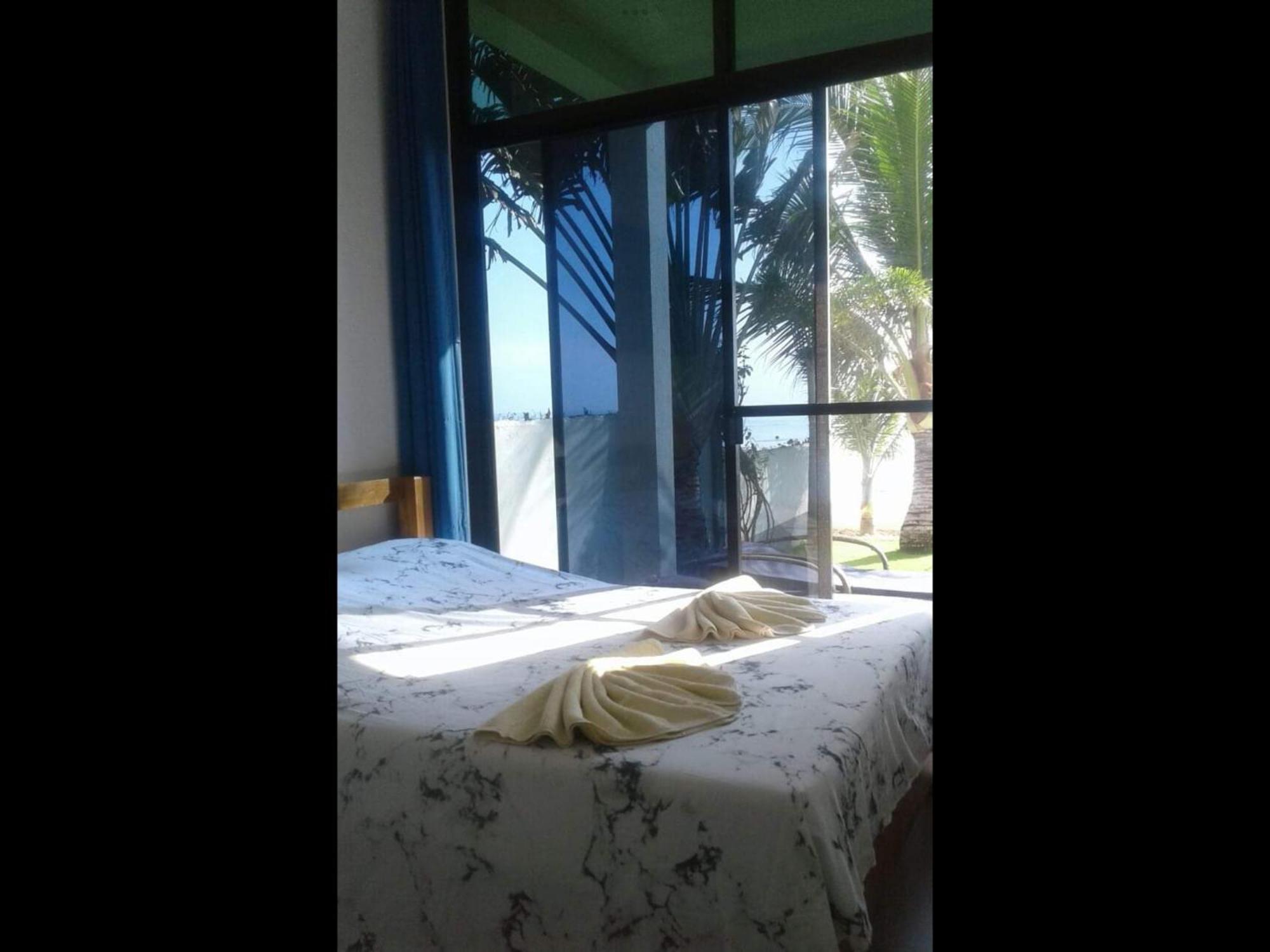 Bamboobeachvilla1 Ac New Oceanfront Pool Sunsetview Garden Kitchen Satellite Starlink Wi-Fi Dimiao Екстериор снимка